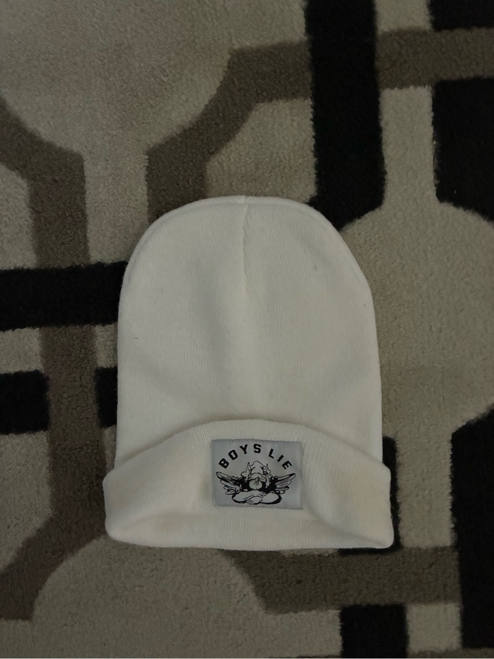BOYS LIE Women’s off white beanie